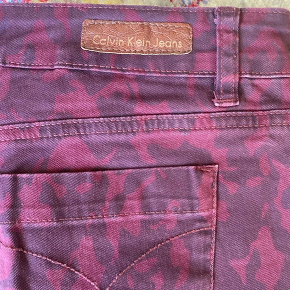 Calvin Klein Slim Cut Jeans - Picture 3 of 6